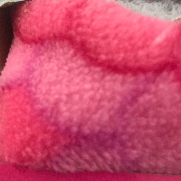 Pink Mermaid Snuggie Tails - Picture 2 of 6